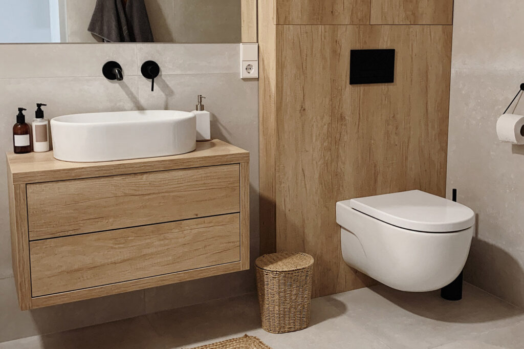 WC Decoration and Plumbing Installation